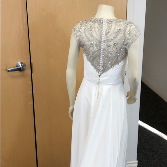 Ivory / silver formal with train size 10 - Picture 6 of 8